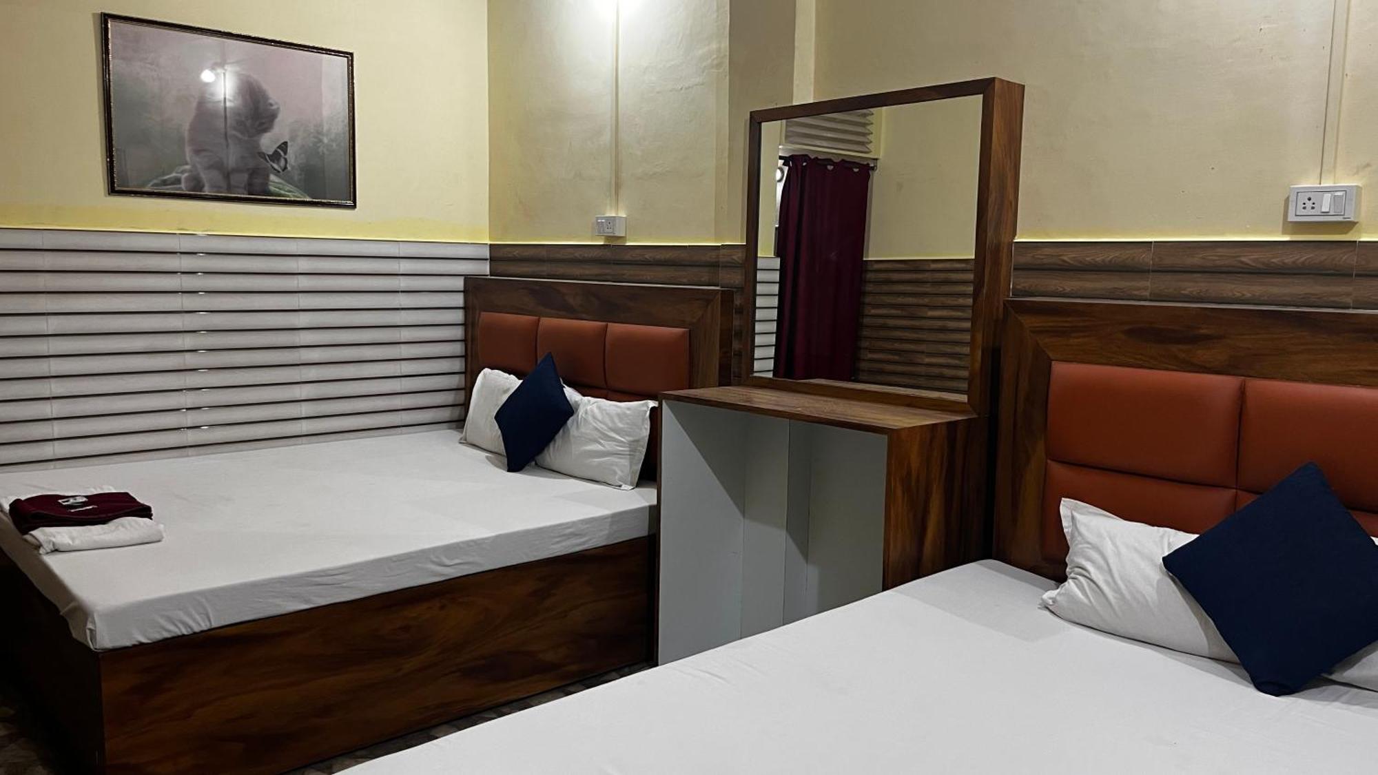Hotel Raj Siliguri Eksteriør bilde