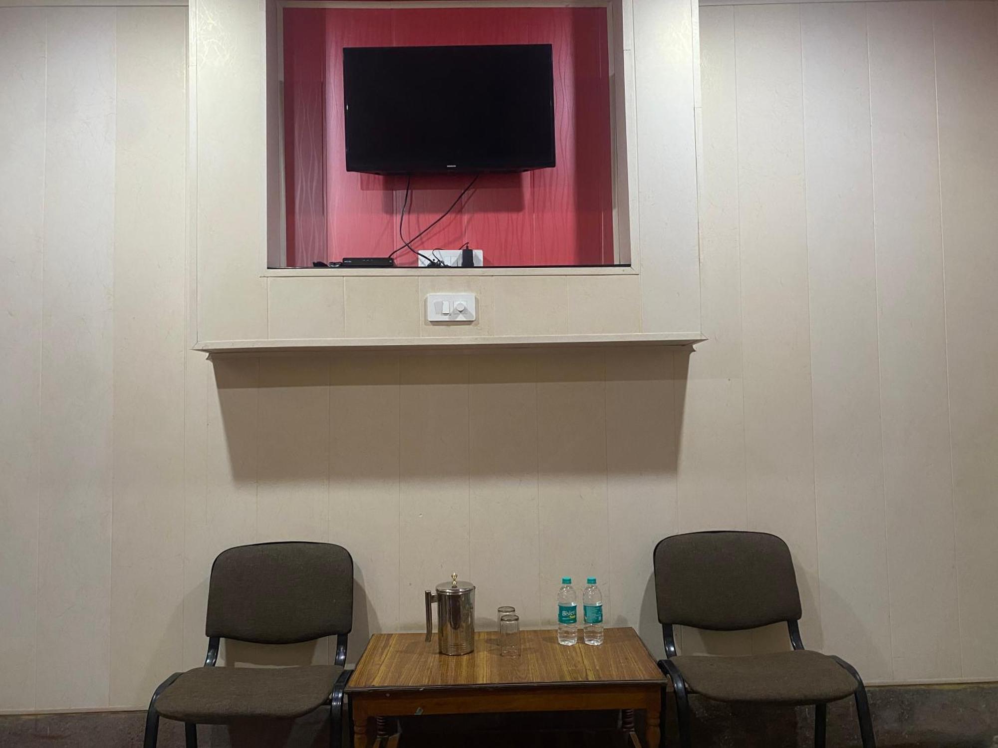Hotel Raj Siliguri Eksteriør bilde