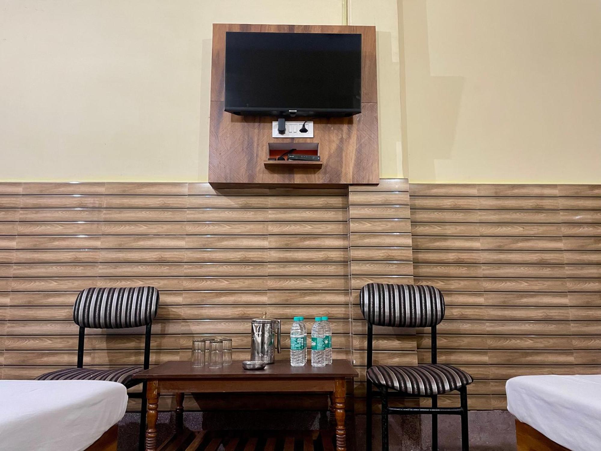Hotel Raj Siliguri Eksteriør bilde